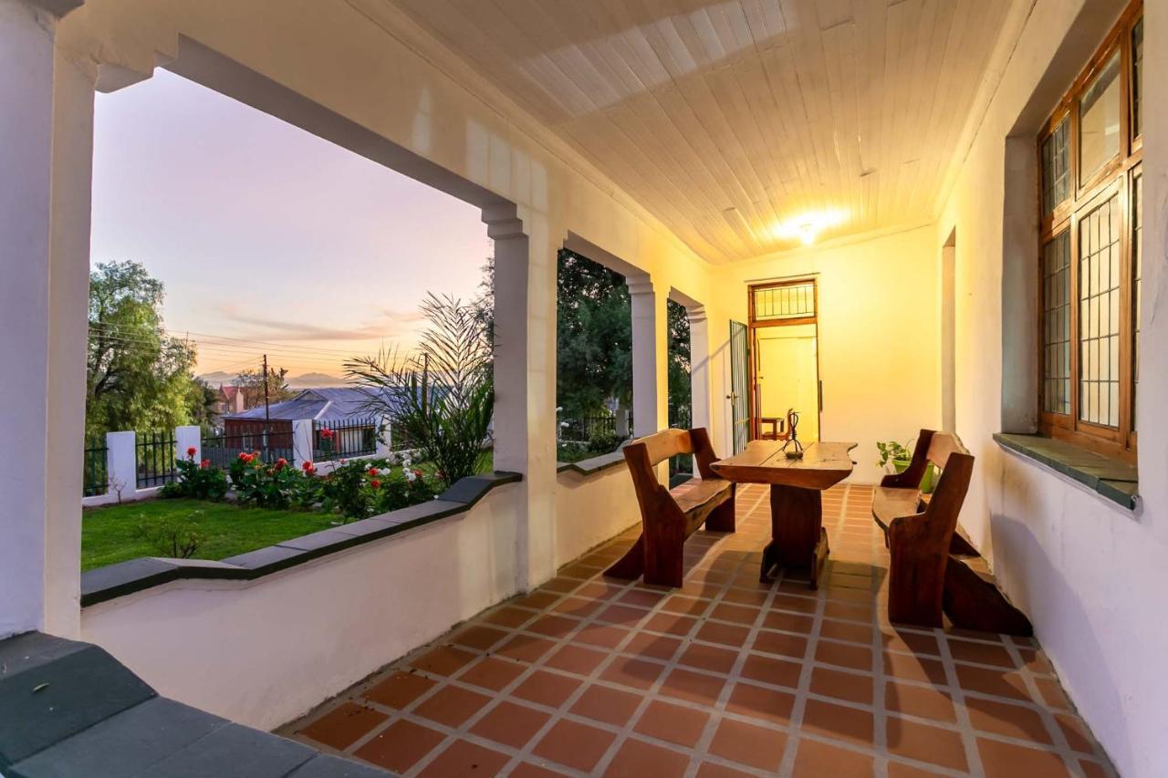 Ravenscliff Villa Oudtshoorn Εξωτερικό φωτογραφία