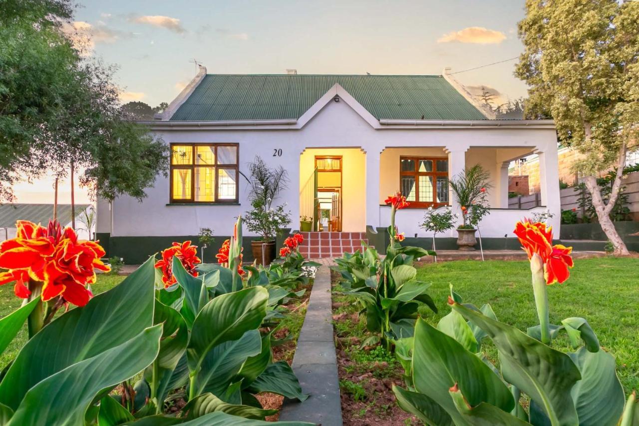 Ravenscliff Villa Oudtshoorn Εξωτερικό φωτογραφία